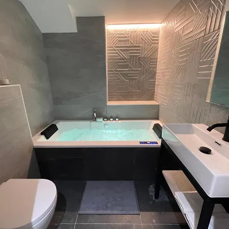 1540 Apartmán *